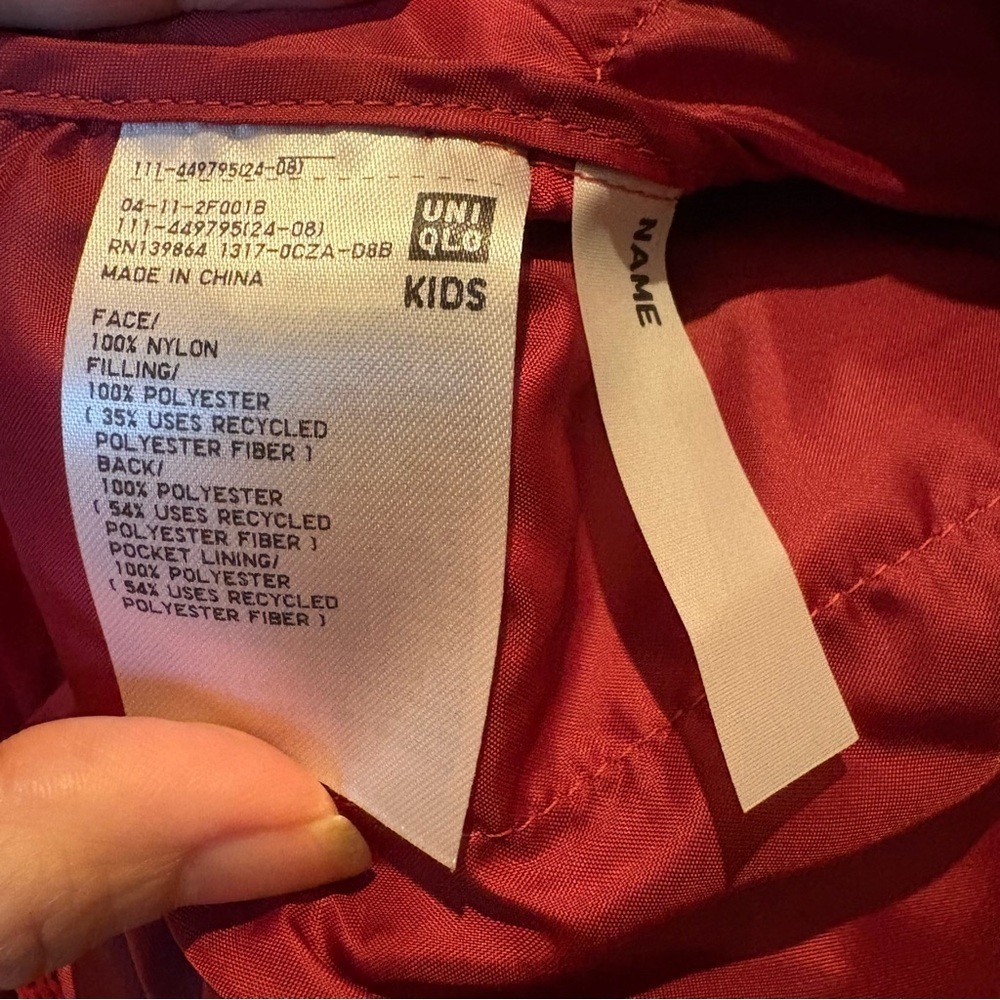 UNIQLO Red Kids Hoodie Puffer Zipped Jacket Size 7-8 Years-Unisex - Picture 7 of 7